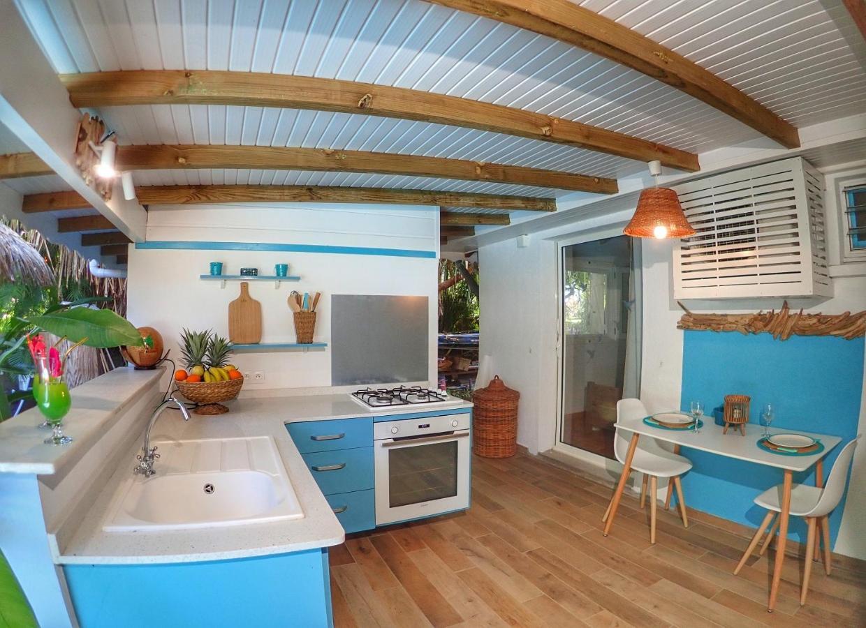Gite Kaz A Topaze, Piscine, Jardin Tropical Sainte-Rose Bagian luar foto