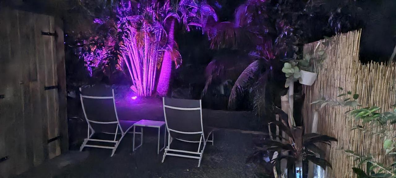 Gite Kaz A Topaze, Piscine, Jardin Tropical Sainte-Rose Bagian luar foto